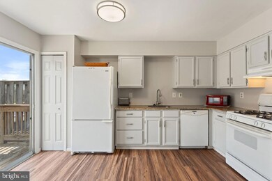 773 Cherry Tree Ln, Warrenton, VA 20186 - photo 7