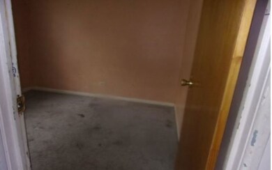 17751 Hillcrest Dr, Country Club Hills, IL 60478 - photo 7