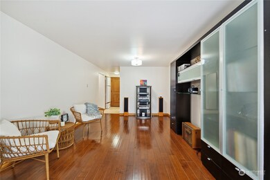 8911 Holly Dr unit 202, Everett, WA 98208 - photo 6