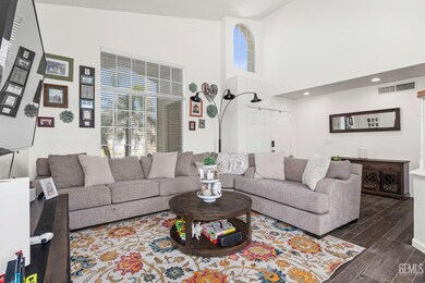 3808 Killarney Ct, Bakersfield, CA 93311 - photo 7