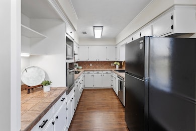 715 N James Ave, McComb, MS 39648 - photo 5