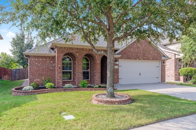 415 Highland Fairway Ln, Wylie, TX 75098 - photo 2
