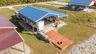 1997 Hardin Bottom River Rd, Clifton, TN 38425 - photo 5