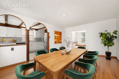 37-34 28th St, Long Island City, NY 11101 - photo 5