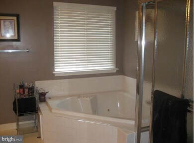 573 Kirkcaldy Way, Abingdon, MD 21009 - photo 3