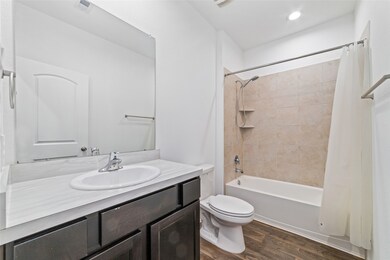 5127 Radiant Dawn Dr, Katy, TX 77449 - photo 6