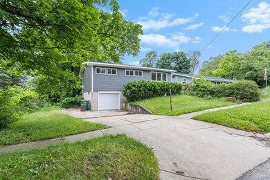 217 W Pitman Ave-27