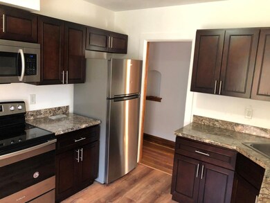 1331 N Ash St unit 2, Waukegan, IL 60085 - photo 5