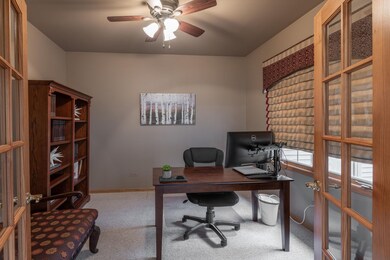 346 Prairieview Dr unit 6, Oswego, IL 60543 - photo 4