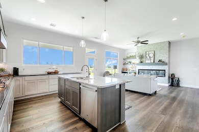 Spacious Kitchen