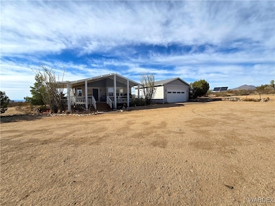 19688 S Diamondback Rd, Yucca, AZ 86438 - photo 2