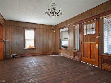 204 4th Ave, Joliet, IL 60433 - photo 2