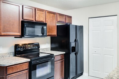 5080 Curtis Blvd-17