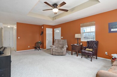 207 Redbird Dr-10