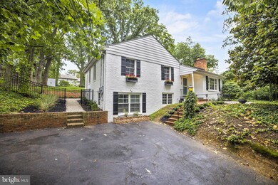 7109 Fort Hunt Rd, Alexandria, VA 22307 - photo 3