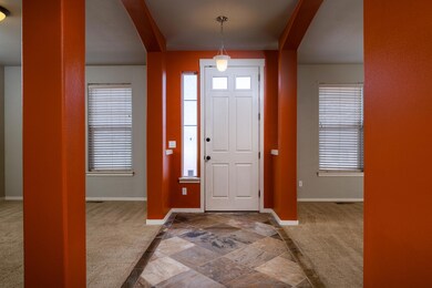 636 NE Apache (3 of 29)
