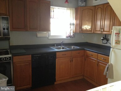 150 Martin Dr, Manassas Park, VA 20111 - photo 3