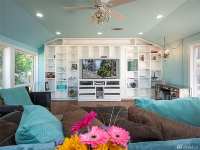 8112 Talbot Rd, Edmonds, WA 98026 - photo 5