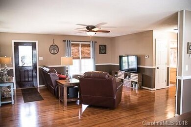 247 Scotts Creek Rd unit 6, Statesville, NC 28625 - photo 4