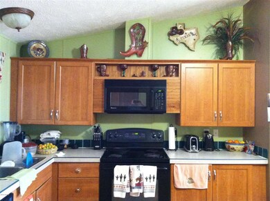 Kitchen range side