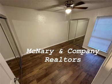 638 Bellaire Dr unit B, Hurst, TX 76053 - photo 6