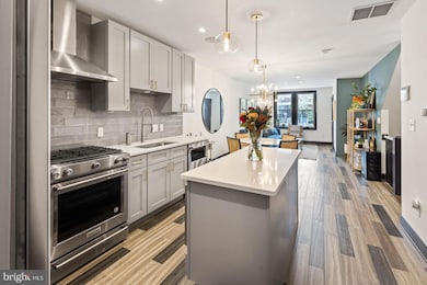 640 Franklin St NE unit 1, Washington, DC 20017 - photo 7