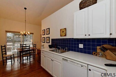 5 Donegal Way, Saratoga Springs, NY 12866 - photo 5