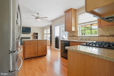 4504 King George Ct, Perry Hall, MD 21128 - photo 7