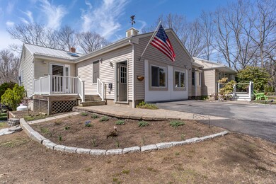 121 Dennett Rd, Kittery, ME 03904 - photo 5