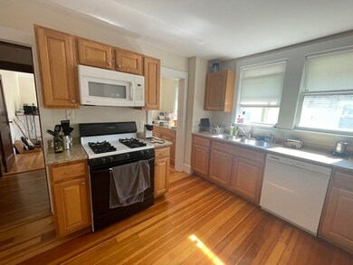 11 Newton Rd unit 2, Arlington, MA 02474 - photo 2
