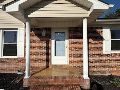 207 Vega Ln, Greer, SC 29651 - photo 2