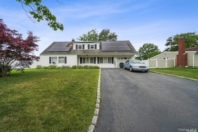 64 Pitchpine Place, Medford, NY 11763 - photo 2