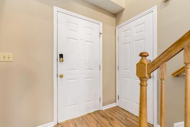 3639 Rocky Rd, Columbus, OH 43223 - photo 2