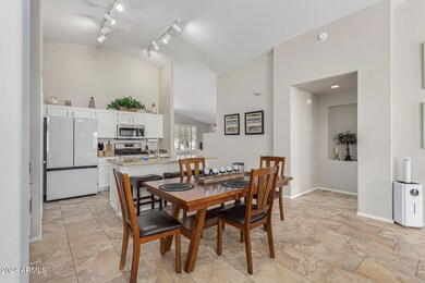 1543 E Oakland St.