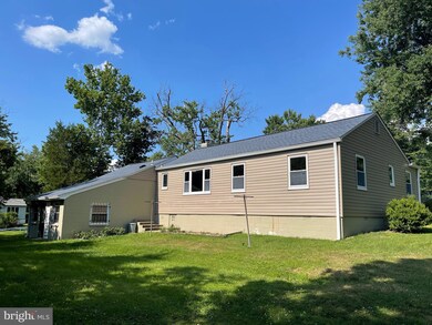 3904 N Stevens St, Alexandria, VA 22311 - photo 2