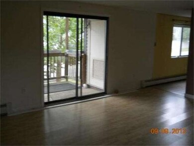 175 Willard St unit 4, Lowell, MA 01850 - photo 5