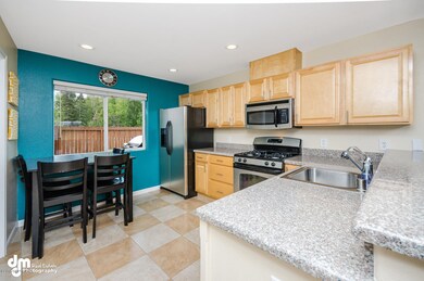 Kitchen/dining