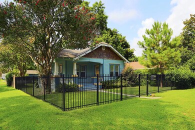 118 E 26th St, Houston, TX 77008 - photo 2