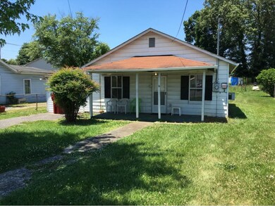 2303 Watauga Rd, Johnson City, TN 37601 - photo 2