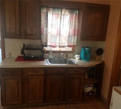 1551 Cranston St, Cranston, RI 02920 - photo 4