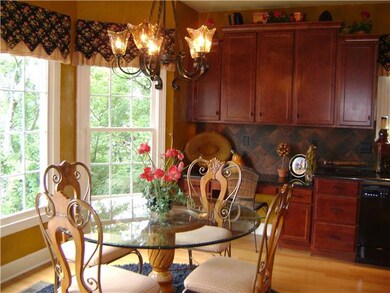 Great breakfast nook area, note the built in desk too.( Picture is for representation only.)