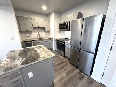 810 Monocacy St unit 208, Bethlehem, PA 18018 - photo 3