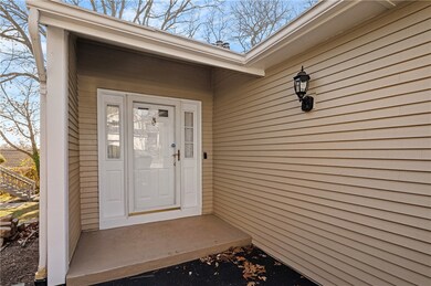 128 Arbor Dr unit 2A, Providence, RI 02908 - photo 3