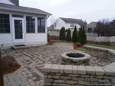 12120 Annette Ln, Fishers, IN 46037 - photo 4