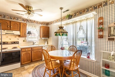 57 Knollwood Dr, Woodbury, NJ 08096 - photo 6