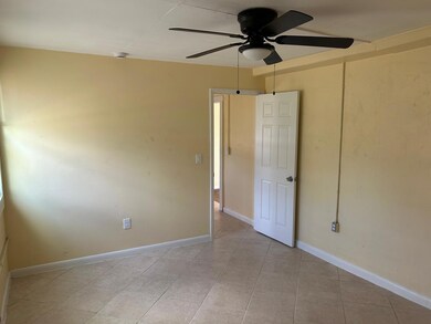 371 Banyan Ave, Pahokee, FL 33476 - photo 6