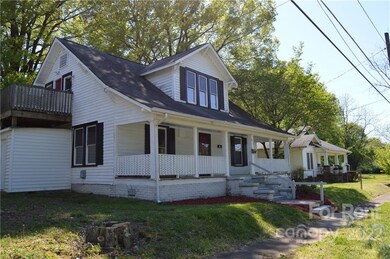 615 Charlotte Ave, Statesville, NC 28677 - photo 2