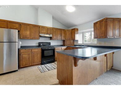 9605 SW 130th Ave, Beaverton, OR 97008 - photo 5