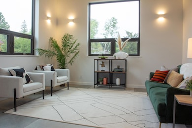 Virtual Staging. Light and Bright Living