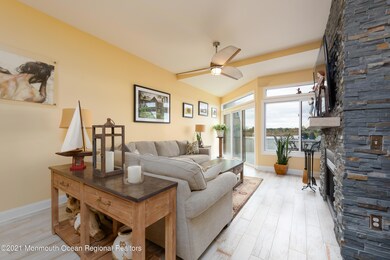 9 Bridgewaters Dr unit 21, Oceanport, NJ 07757 - photo 3